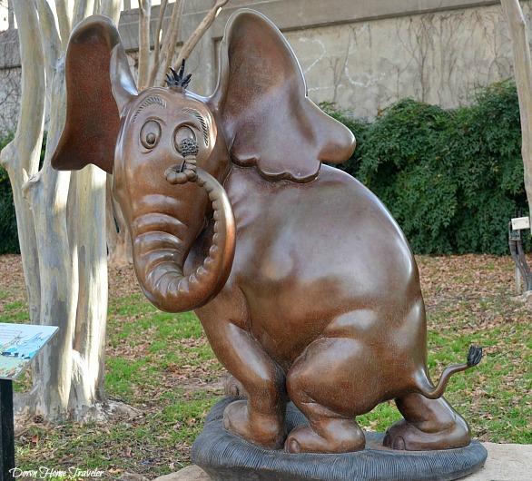 Dr. Seuss, Everman Park, Abilene Texas, Storybook Sculpture, Horton Hears A Who